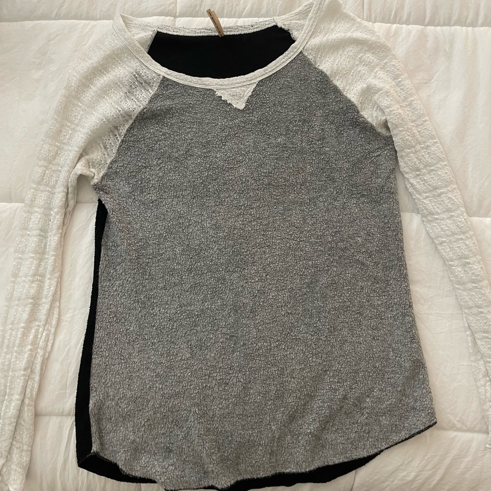 Pete Tri-Color Long Sleeve